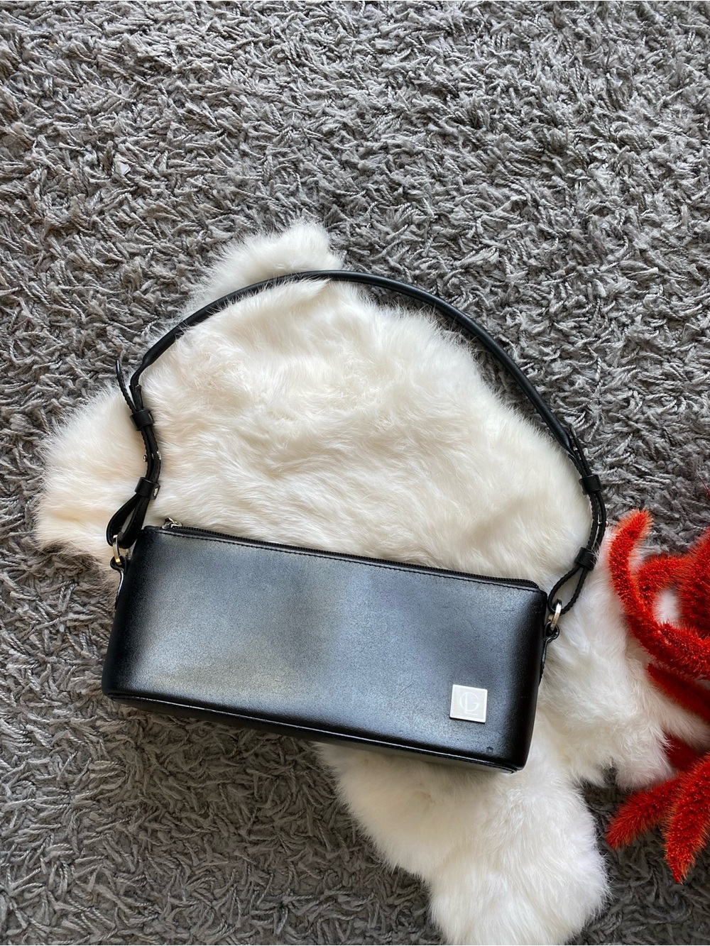 Vintage Guy Laroche Black Leather Baguette Shoulder Bag